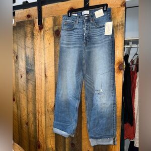 Universal Thread Denim Straight Leg Jeans